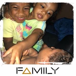 Meet your Posher, Apollonia